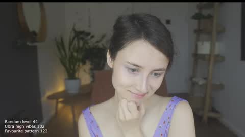 Snapshot of ifyouleave chatting on October 2025 11:28:01 AM Belle online show from October 2025 11:28:01 AM