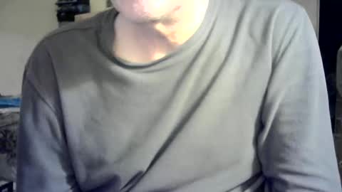 Snapshot of ignoredlittlestloser chatting on December 2024 06:25:02 AM ignoredlittlestloser online show from December 2024 06:25:02 AM