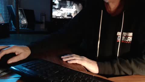 Michael online show from December 2024 01:24:02 AM