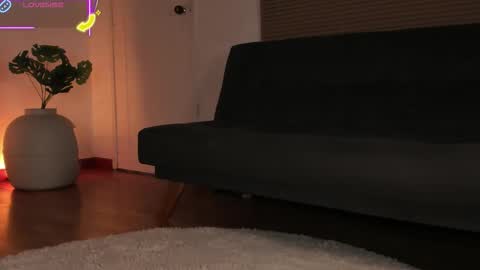 Snapshot of ikarmma chatting on November 2025 12:21:02 AM Lua online show from November 2025 12:21:02 AM