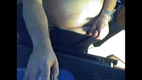 ikissuuuu online show from October 2025 02:35:02 PM