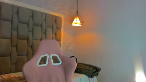 Snapshot of ile_matamba chatting on November 2025 12:05:02 PM ile_matamba online show from November 2025 12:05:02 PM