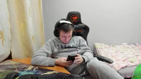 iliaskris online show from December 2025 06:03:02 PM