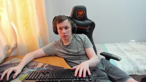 iliaskris online show from February 2026 07:59:02 AM