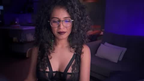 Kloe online show from January 2026 10:03:02 PM