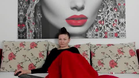 Snapshot of illegalbeauty87 chatting on March 2026 09:49:02 PM Ingrid or more easier...Miss GoDDess Mistress online show from March 2026 09:49:02 PM