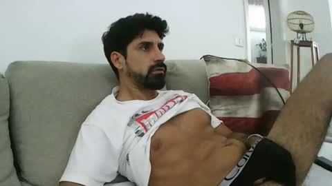 ilmangj90 online show from September 2025 07:55:02 AM