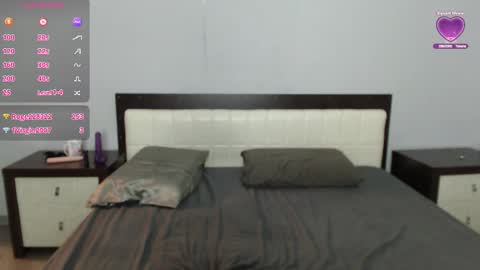 iloniya online show from November 2025 12:00:02 PM