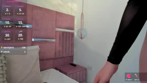 Aleja  online show from December 2024 05:40:02 AM