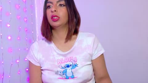 im_anna_ online show from October 2025 04:49:02 PM