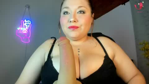 Karoline online show from July 2026 05:44:02 AM