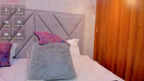 Manu  online show from November 2025 12:18:01 PM