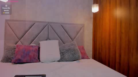 Manu  online show from December 2025 11:16:02 AM