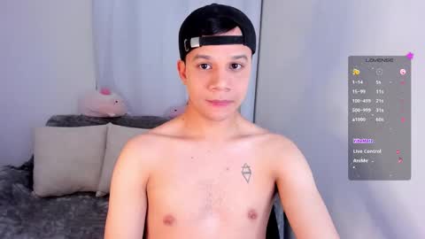 Snapshot of im_marco chatting on December 2025 03:02:02 AM Marco online show from December 2025 03:02:02 AM