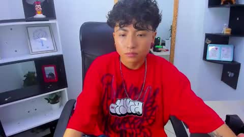 Snapshot of im_mathias chatting on October 2025 10:54:02 PM mathias online show from October 2025 10:54:02 PM