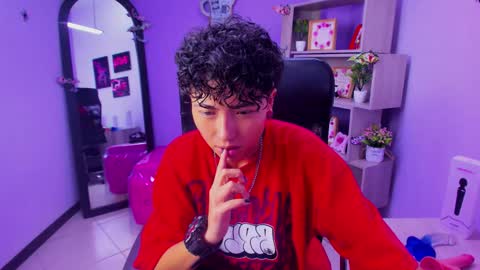 Snapshot of im_mathias chatting on November 2025 04:11:02 AM mathias online show from November 2025 04:11:02 AM