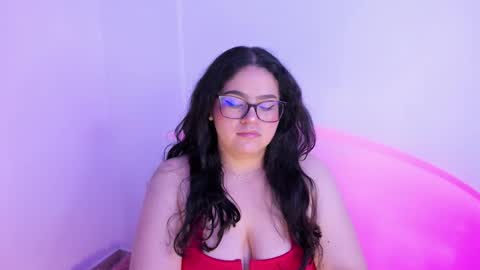 Snapshot of im_meii chatting on October 2025 10:07:01 PM mei mei uwu online show from October 2025 10:07:01 PM