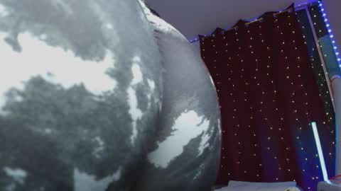 Snapshot of im_miabigass chatting on February 2026 01:53:02 AM Mishell Martinez INSTAGRAM im mishellbigass online show from February 2026 01:53:02 AM