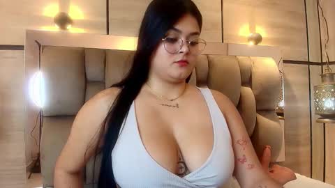 im mou  online show from October 2025 12:50:01 PM