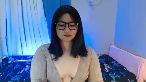 Snapshot of im_ur_cutiewife chatting on September 2025 09:25:02 PM cherryl online show from September 2025 09:25:02 PM