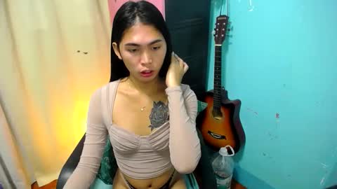 Snapshot of im_your_sexy_wifexxx chatting on February 2025 05:43:02 PM Ms. M online show from February 2025 05:43:02 PM