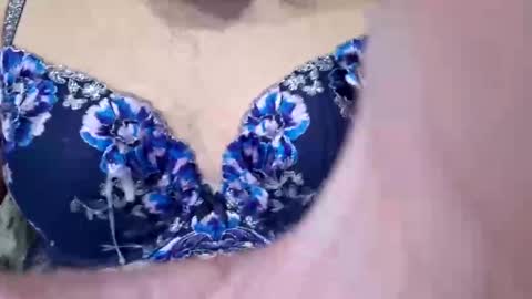 imabigolperv online show from January 2025 01:50:01 AM