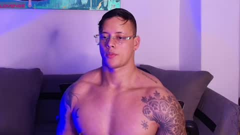 imconor online show from April 2026 09:39:01 PM