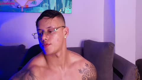 imconor online show from April 2026 10:19:02 PM