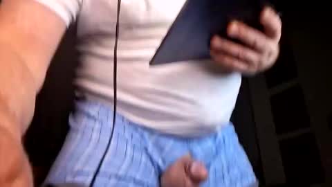 Iminyourroom online show from May 2026 07:49:02 AM