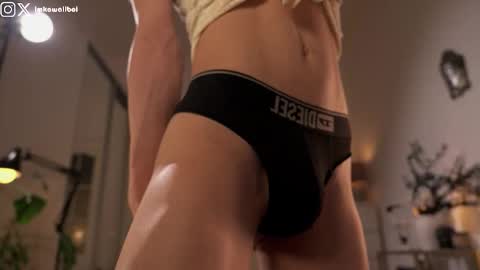 Snapshot of imkawaiiboi chatting on October 2025 10:25:02 PM sasha hethey online show from October 2025 10:25:02 PM