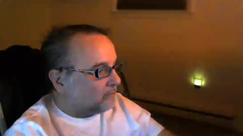Snapshot of imkmac chatting on November 2025 11:40:01 PM Kel online show from November 2025 11:40:01 PM