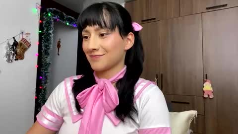 Lenka online show from December 2025 11:33:02 PM