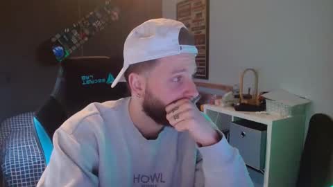 Snapshot of immumu chatting on December 2024 01:12:02 PM immumu online show from December 2024 01:12:02 PM