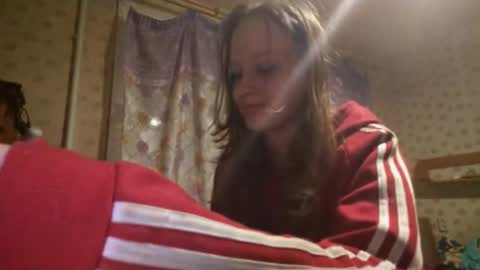 Snapshot of imogeneleviner chatting on March 2026 12:40:01 PM Ellie online show from March 2026 12:40:01 PM