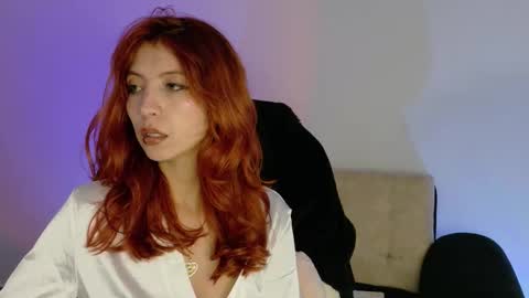 Sienna online show from January 2026 08:44:01 PM