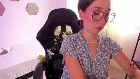 Aurora online show from January 2025 07:42:02 PM