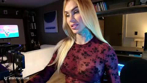 Inanna del Mar online show from April 2026 11:07:02 PM