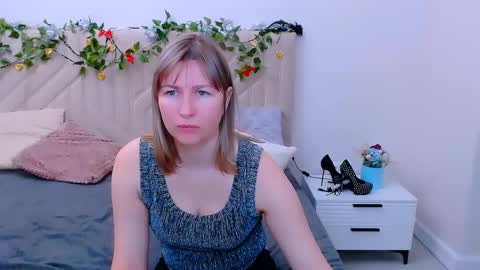 incredible_ariela online show from March 2026 07:47:01 AM