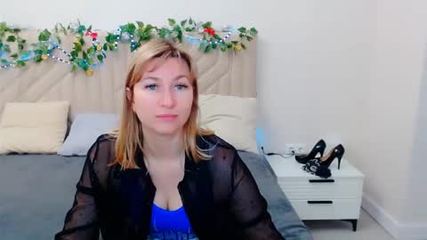 incredible_ariela online show from April 2026 10:16:02 AM