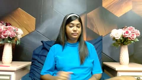 Snapshot of indian_rimmelx chatting on January 2025 11:04:02 AM Melz online show from January 2025 11:04:02 AM