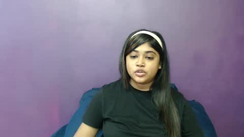 Snapshot of indian_rimmelx chatting on January 2025 01:14:01 PM Melz online show from January 2025 01:14:01 PM