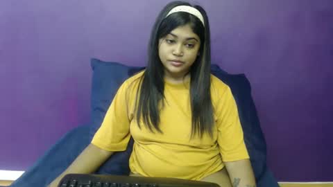 Snapshot of indian_rimmelx chatting on January 2025 09:32:01 AM Melz online show from January 2025 09:32:01 AM