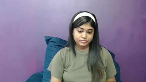 Snapshot of indian_rimmelx chatting on January 2025 06:27:02 AM Melz online show from January 2025 06:27:02 AM