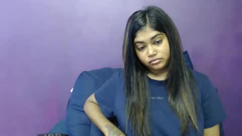 Snapshot of indian_rimmelx chatting on January 2025 12:01:02 PM Melz online show from January 2025 12:01:02 PM