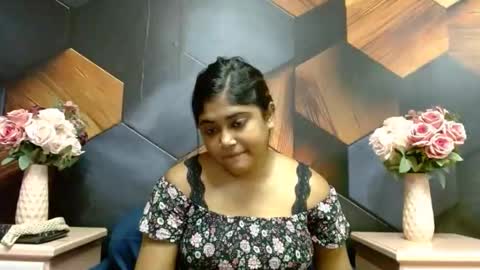 Snapshot of indian_rimmelx chatting on January 2025 01:18:02 PM Melz online show from January 2025 01:18:02 PM