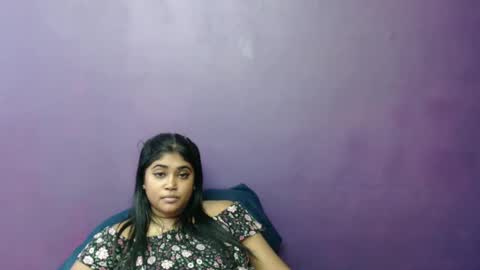 Snapshot of indian_rimmelx chatting on February 2025 01:33:01 PM Melz online show from February 2025 01:33:01 PM
