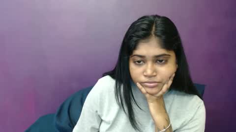 Snapshot of indian_rimmelx chatting on February 2025 10:28:02 AM Melz online show from February 2025 10:28:02 AM