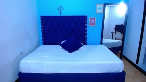 Snapshot of indian_whore18 chatting on December 2024 09:19:01 PM indian_whore18 online show from December 2024 09:19:01 PM