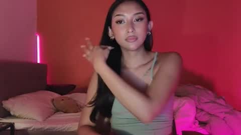 Indiana Rouge online show from October 2025 12:08:02 PM