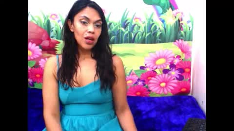 Lia online show from October 2025 07:37:01 PM